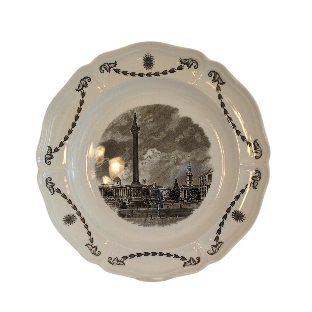 Wedgwood Old London Views Trafalgar Square 1941 1st Ed Collector Wall Plate Vtg